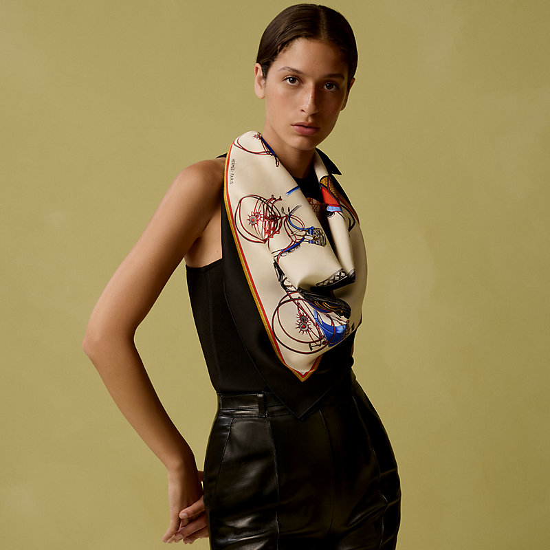 Les voitures a transformation forever scarf 90 | Hermès USA